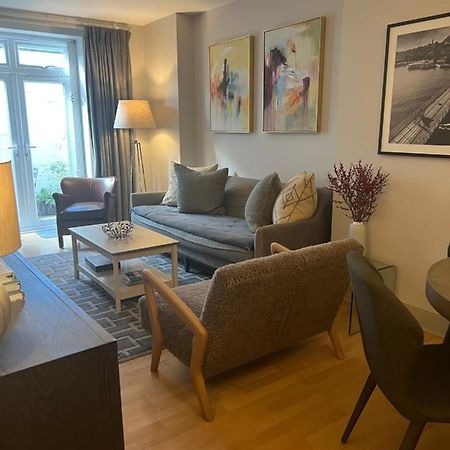 2 Bedroom Apartment Just Off Kings Road Londyn Zewnętrze zdjęcie