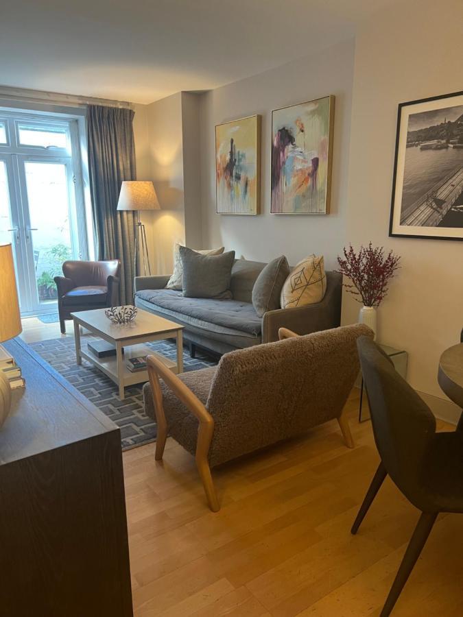 2 Bedroom Apartment Just Off Kings Road Londyn Zewnętrze zdjęcie