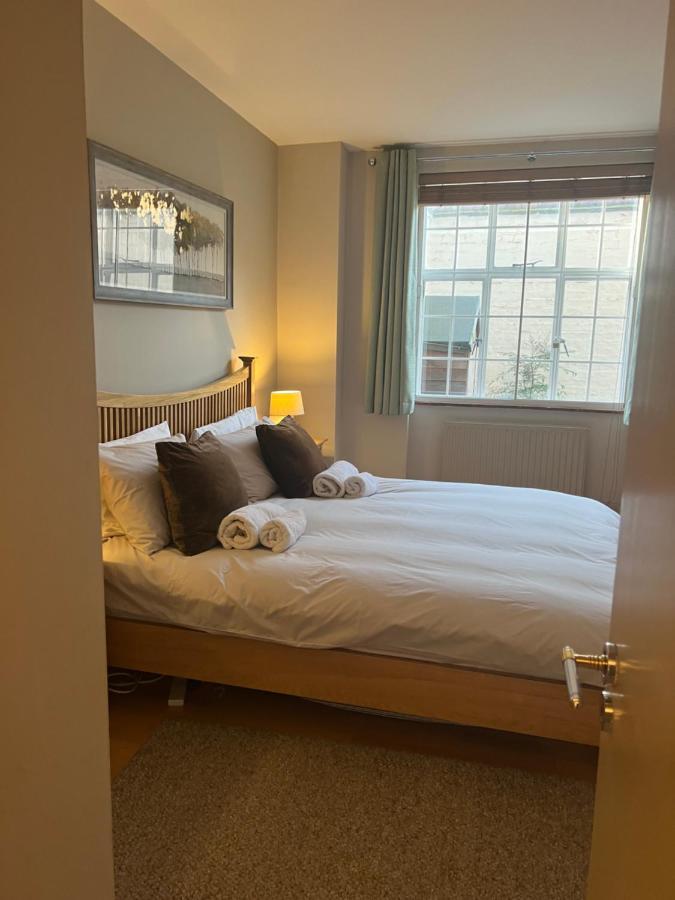 2 Bedroom Apartment Just Off Kings Road Londyn Zewnętrze zdjęcie